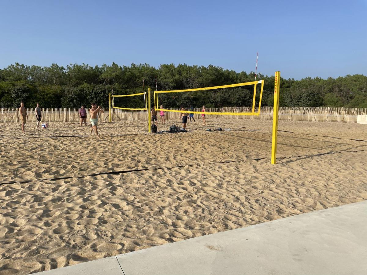 Chalet Paisible A La Plage, Piscine Et Tennis Ondres Exterior foto