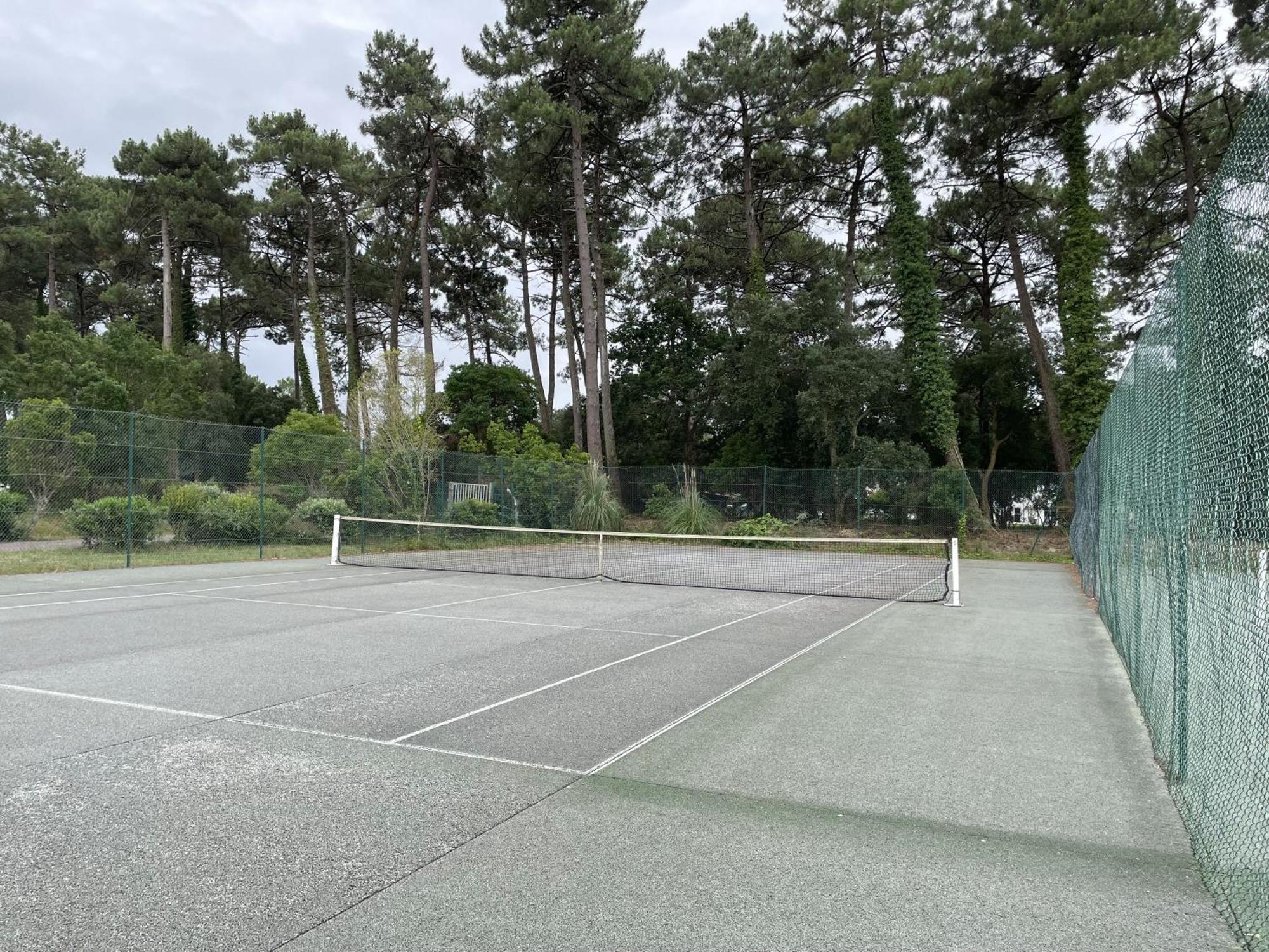 Chalet Paisible A La Plage, Piscine Et Tennis Ondres Exterior foto